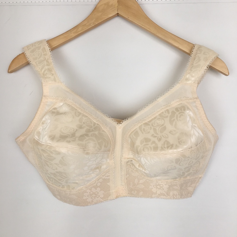 Playtex 18 Hour Ultimate Shoulder Comfort Bra Side & Back Smoothing Sz 36D NEW